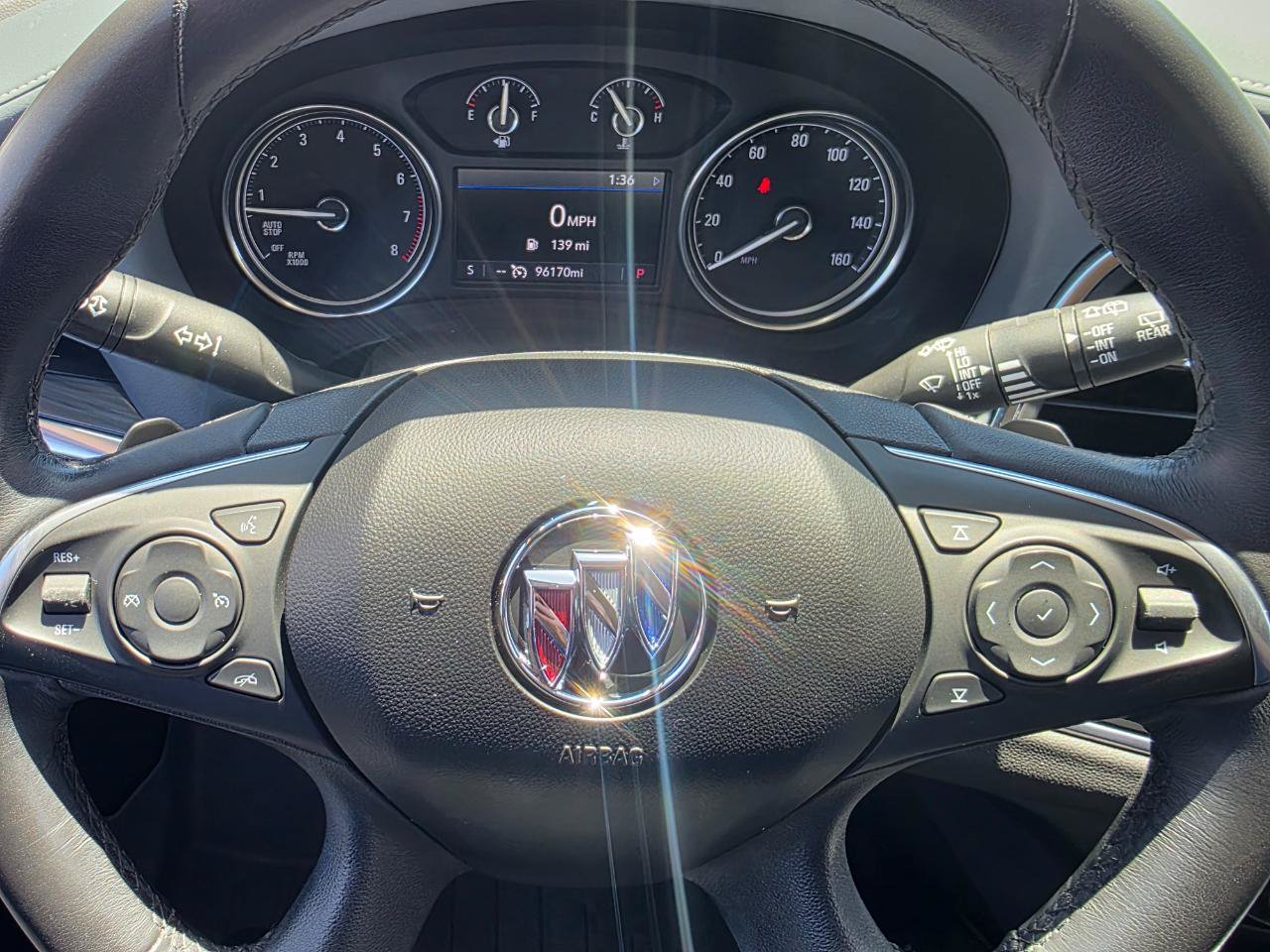 Used 2020 Buick Enclave Essence AWD/4WD image 10