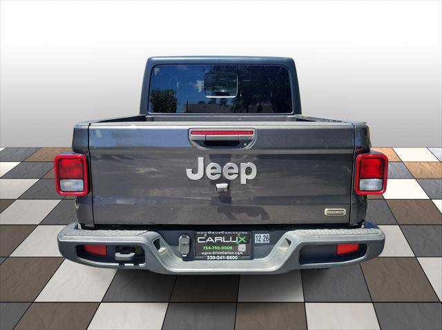 Used 2023 Jeep Gladiator Overland AWD/4WD image 6