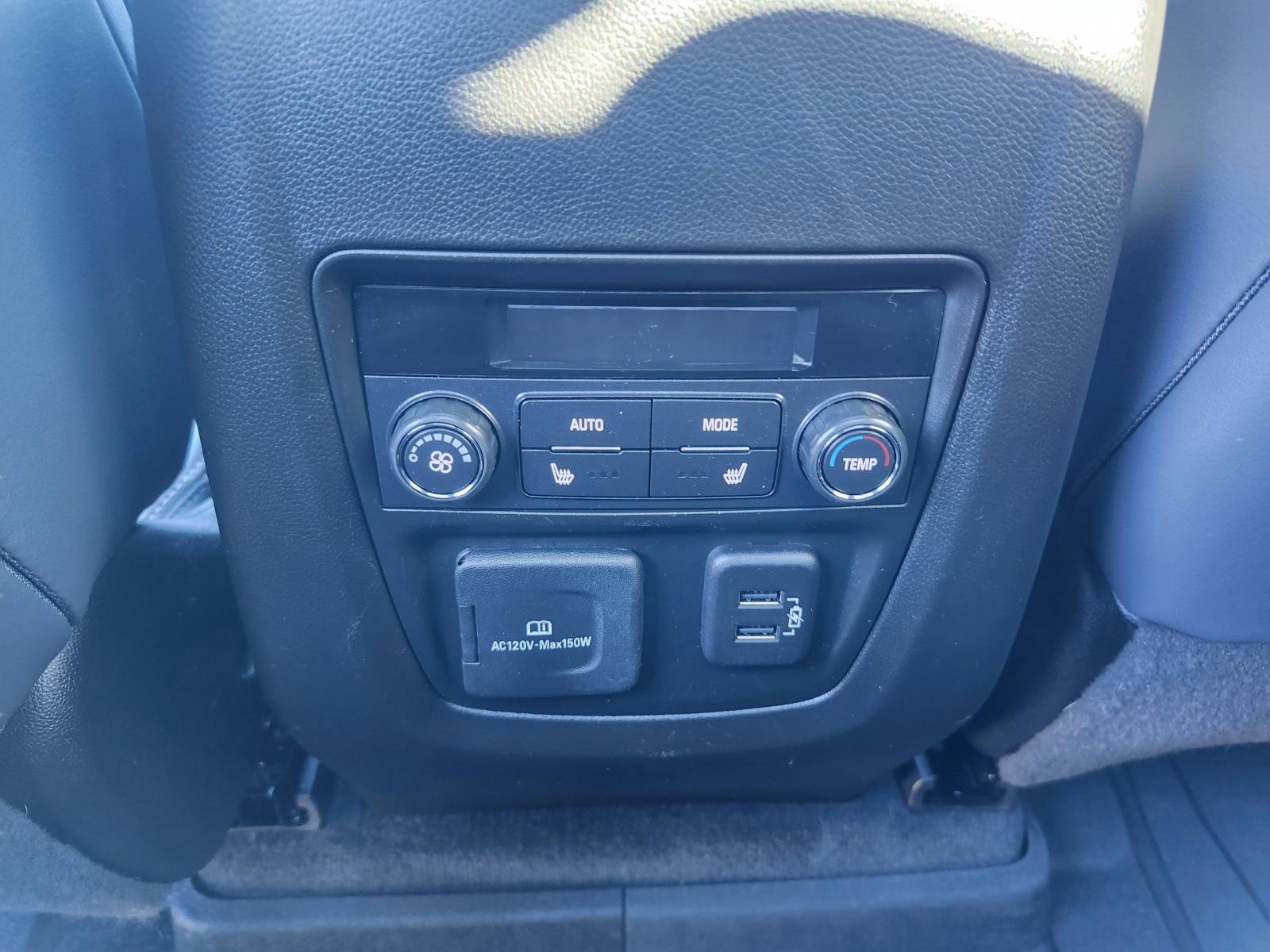 Used 2023 Buick Enclave Premium w/ Experience Buick Package AWD/4WD image 31