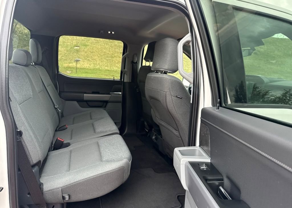 Used 2024 Ford F150 XLT w/ Tow/Haul Package AWD/4WD image 21
