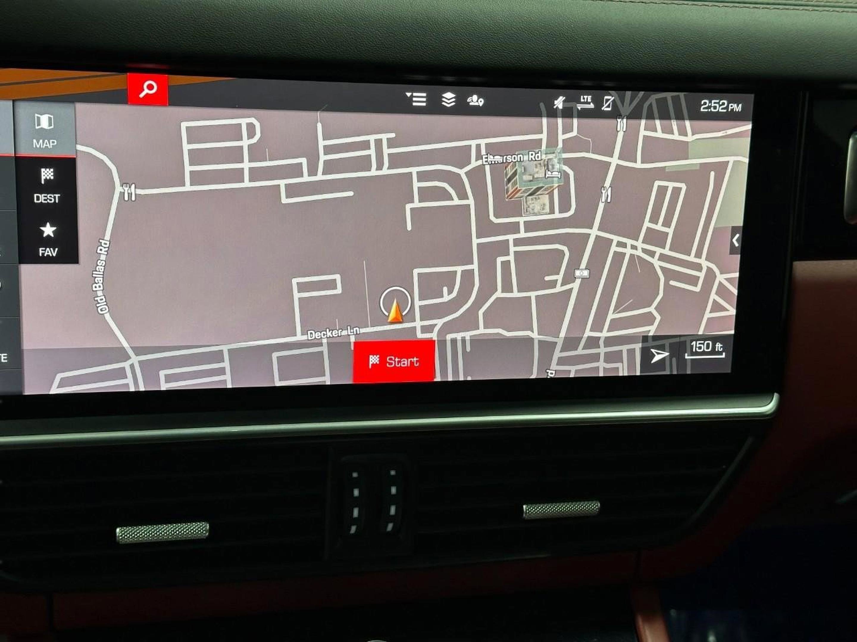 Used 2021 Porsche Cayenne S image 28