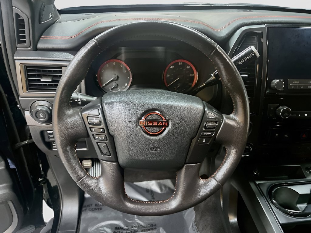 Used 2024 Nissan Titan PRO-4X w/ Pro-4x Convenience Package AWD/4WD image 11