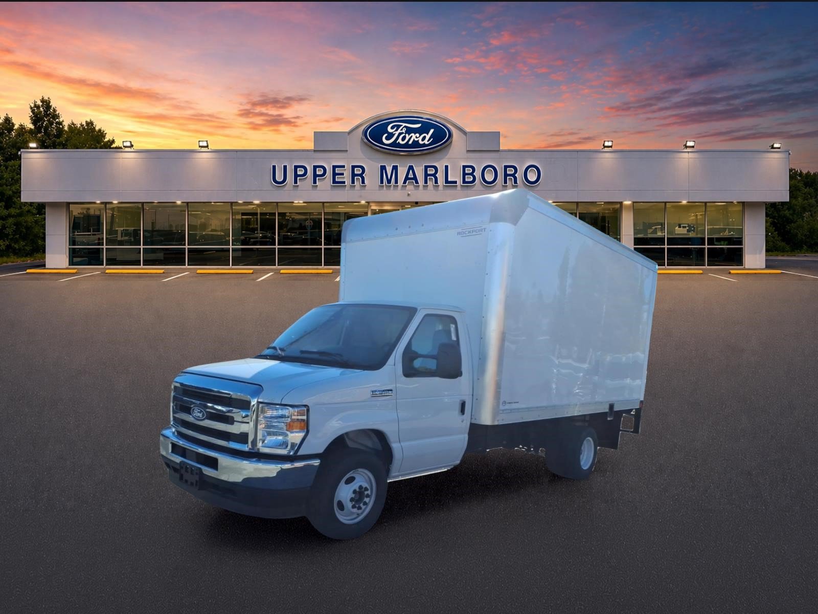New 2027 Ford E-350 and Econoline 350 Super Duty w/ Power Equipment Group RWD image 4