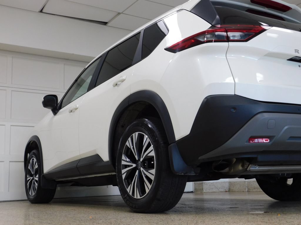 Used 2023 Nissan Rogue SV AWD/4WD image 56