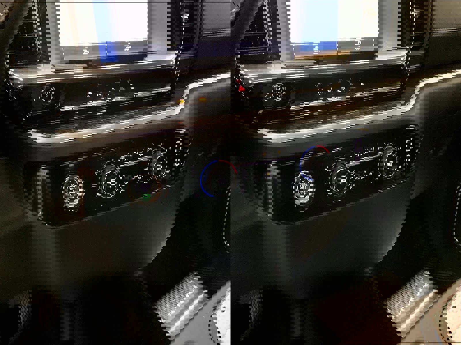 Certified 2022 Chevrolet Silverado 1500 LT image 25