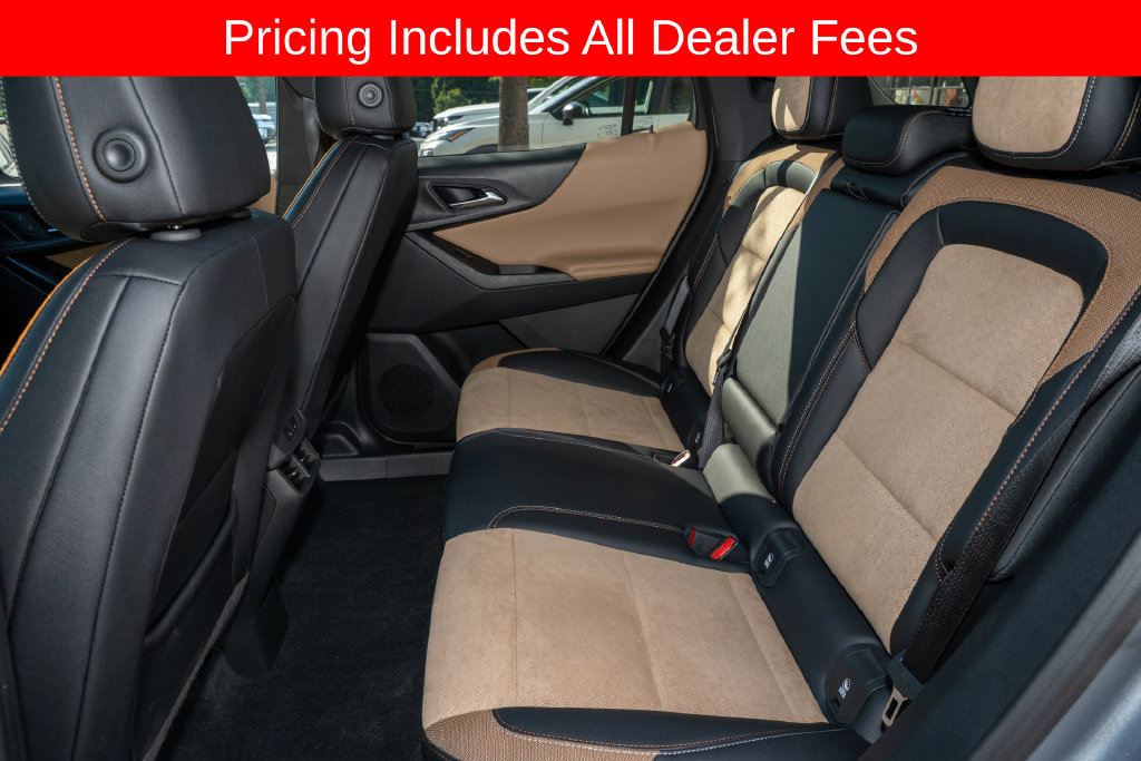 Used 2026 Chevrolet Equinox ACTIV w/ Convenience Package III AWD/4WD image 9