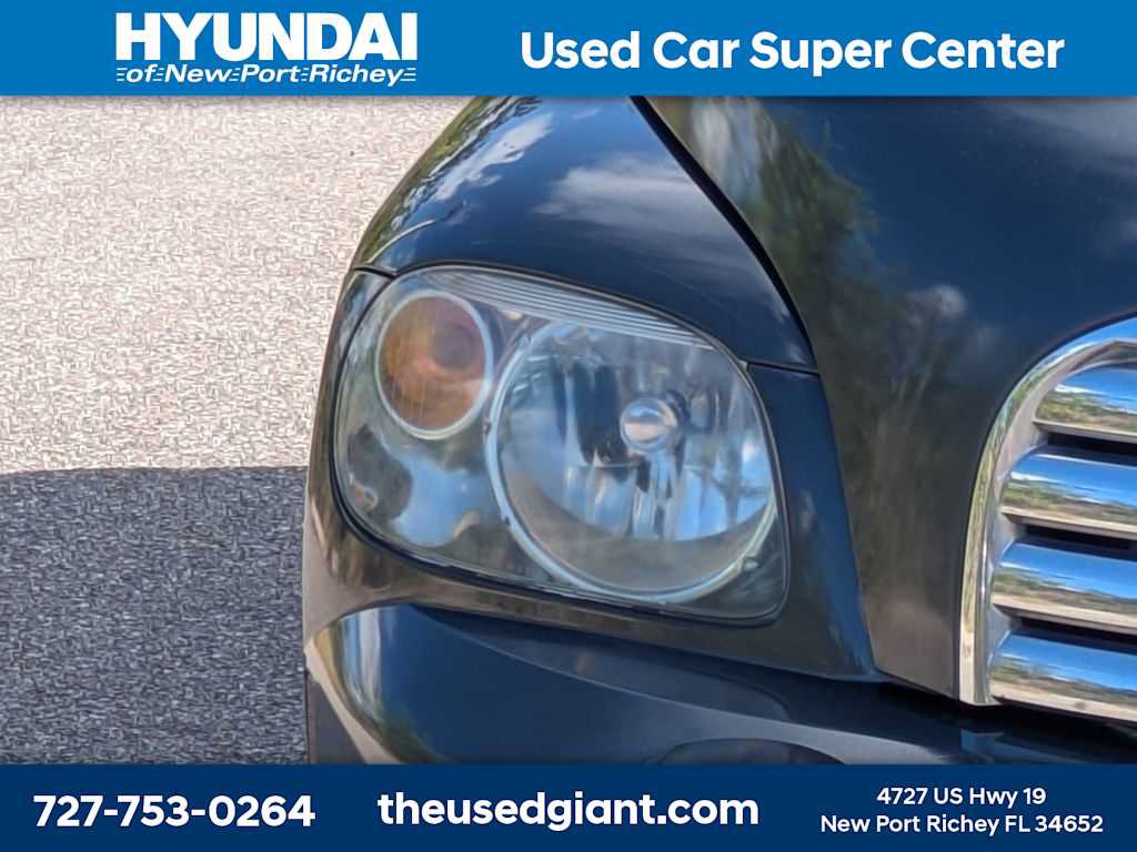 Used 2010 Chevrolet HHR LT FWD image 9