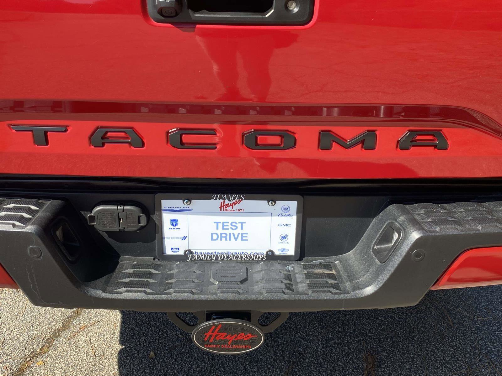 Used 2021 Toyota Tacoma TRD Sport image 40