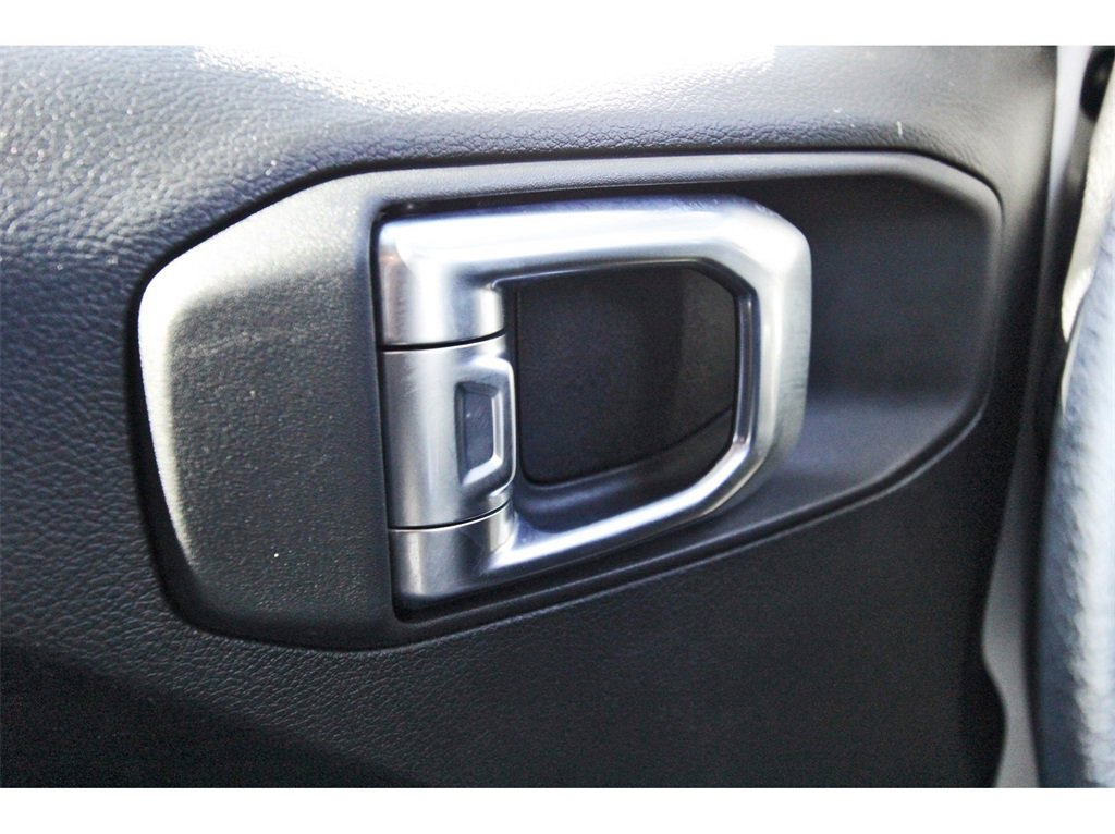 Used 2022 Jeep Gladiator Sport w/ Trailer Tow Package image 18