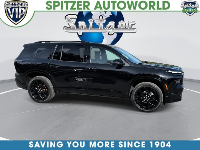 Used 2024 Chevrolet Traverse RS w/ LPO, Floor Liner Package AWD/4WD image 17