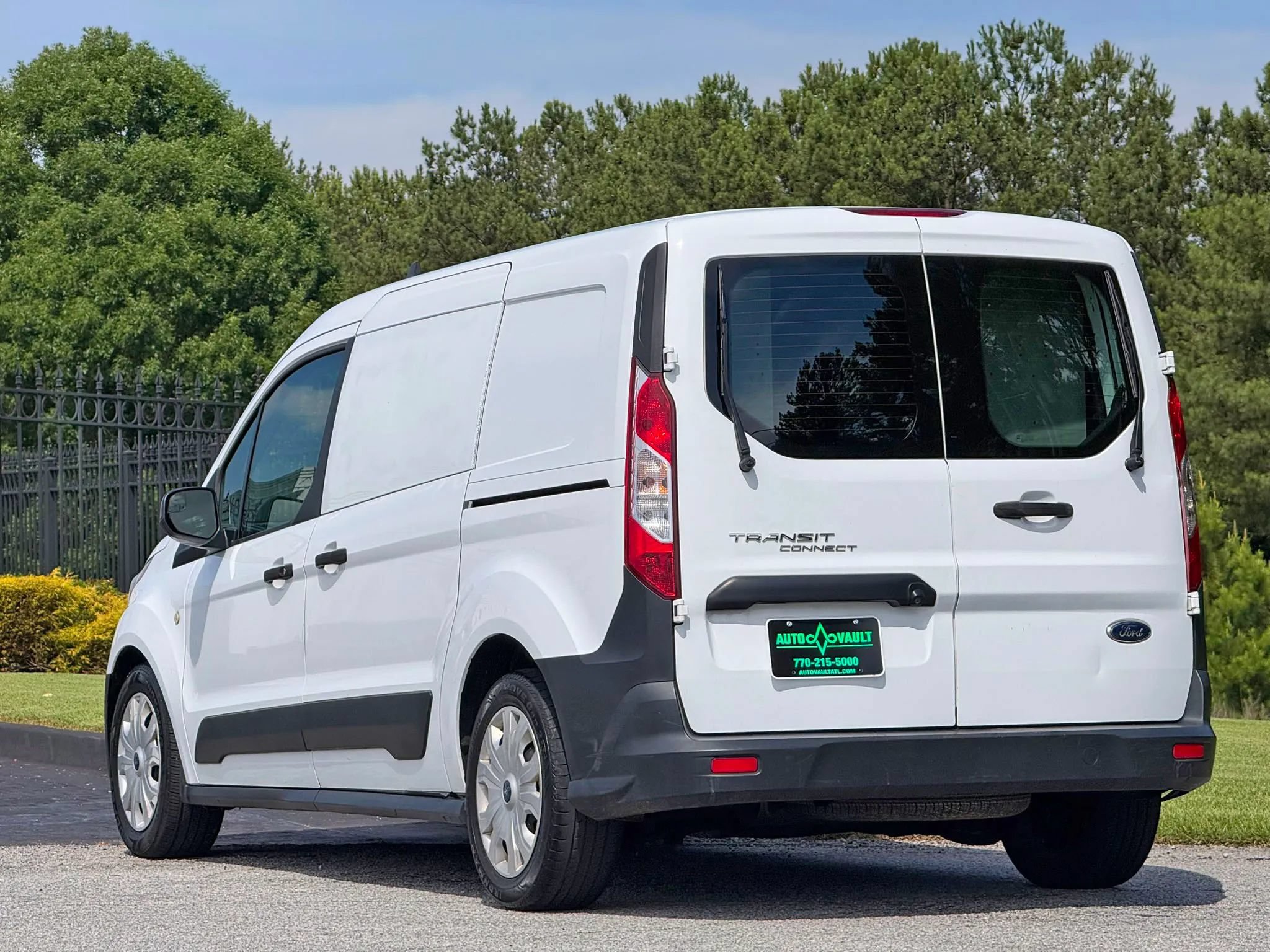 Used 2019 Ford Transit Connect XL FWD image 9