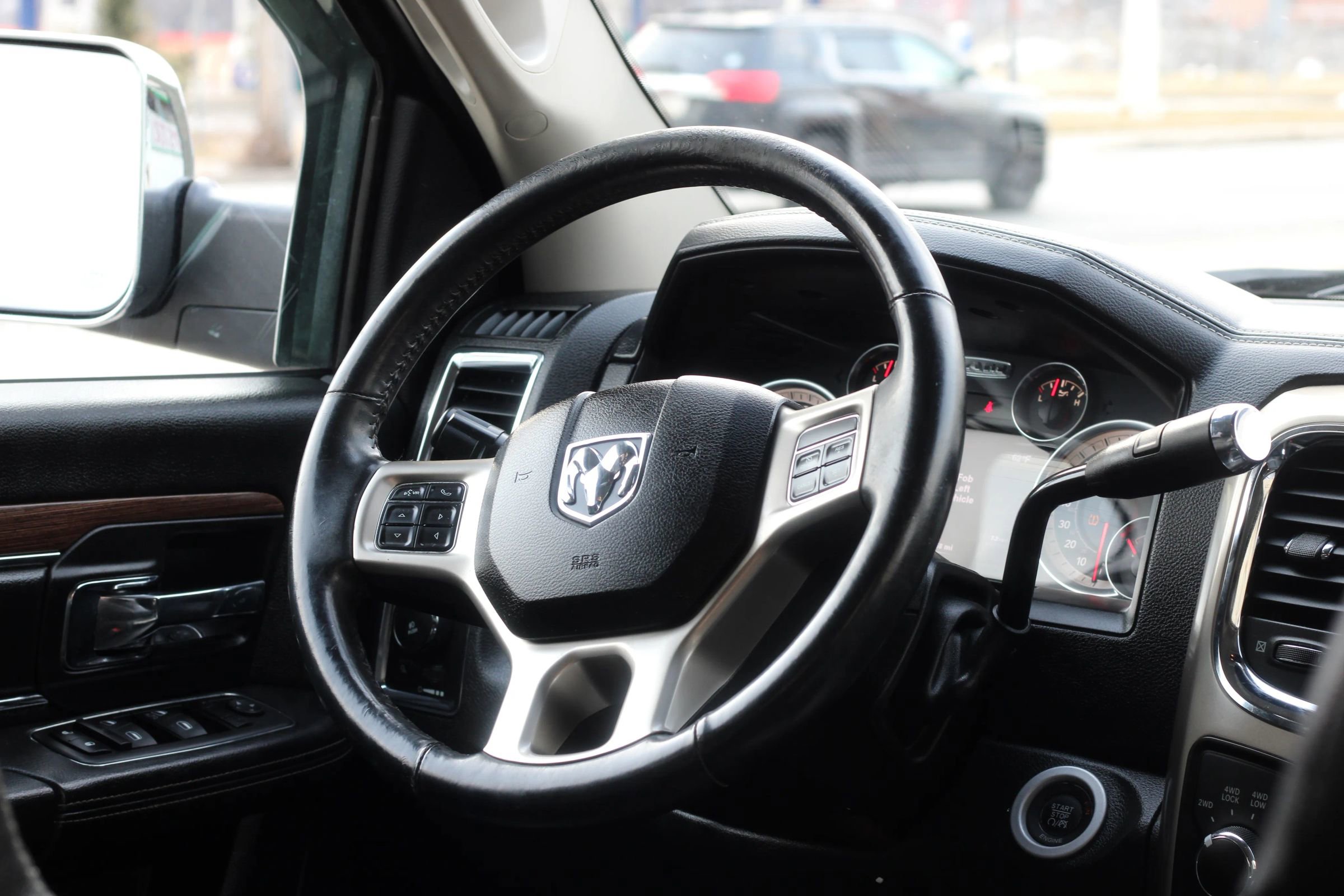 Used 2013 RAM 2500 Laramie image 14