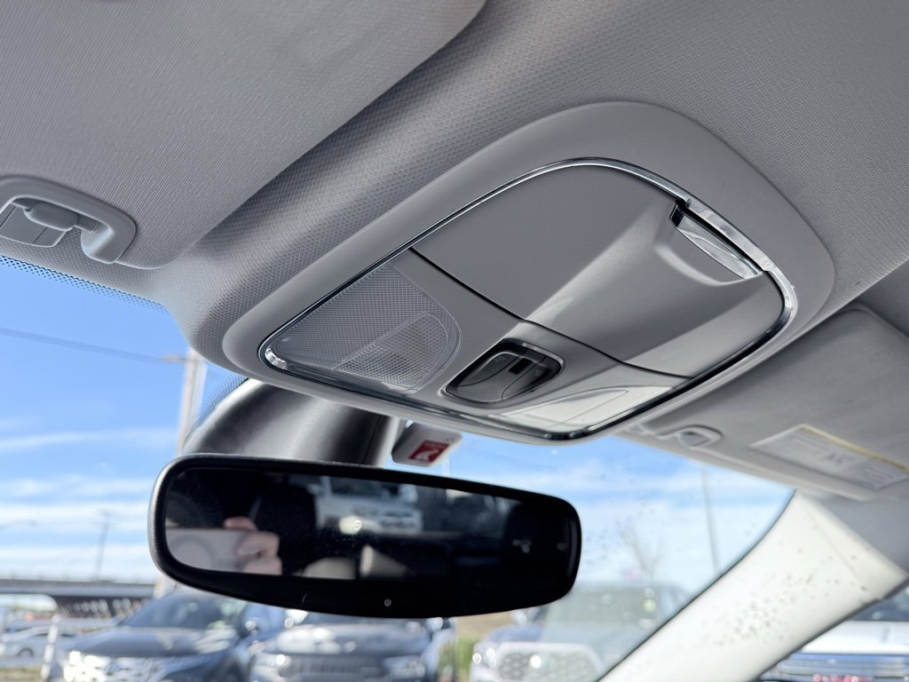 Used 2020 Jeep Cherokee Limited image 20