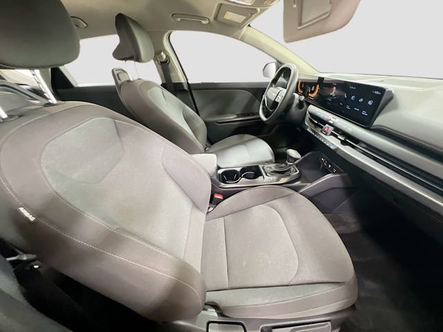 Certified 2025 Kia K4 LX image 25