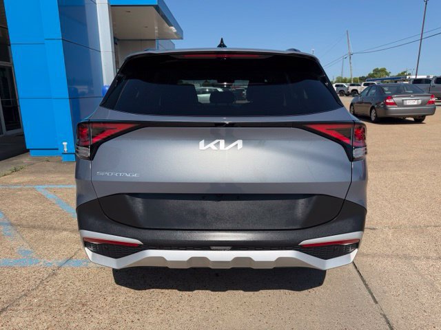 Used 2025 Kia Sportage EX w/ Premium Package FWD image 4