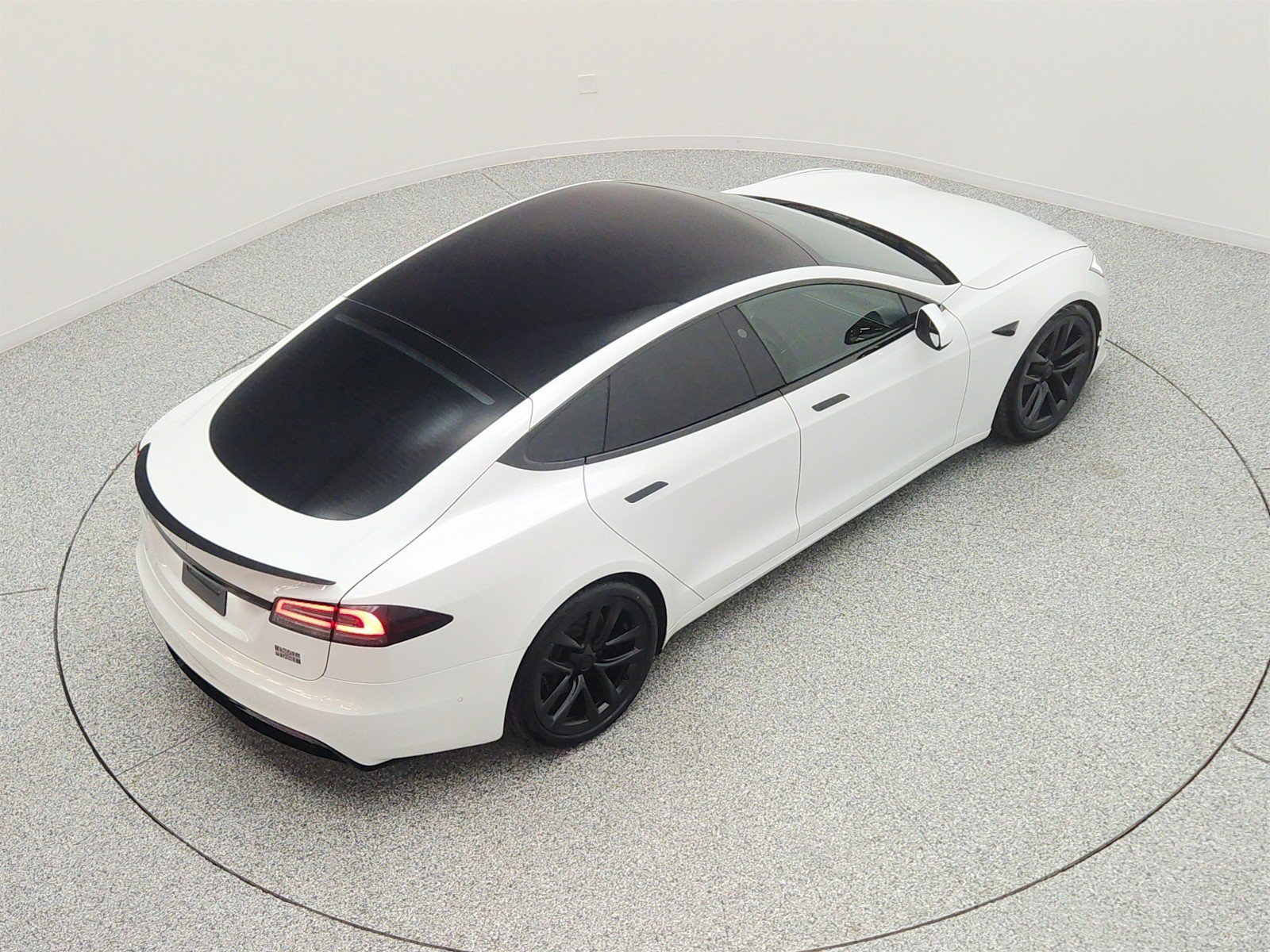 Used 2023 Tesla Model S Plaid AWD/4WD image 26