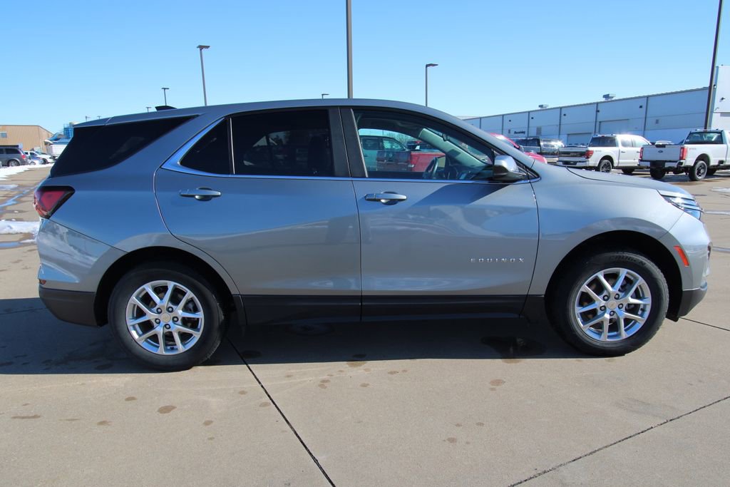 Used 2024 Chevrolet Equinox LT image 4