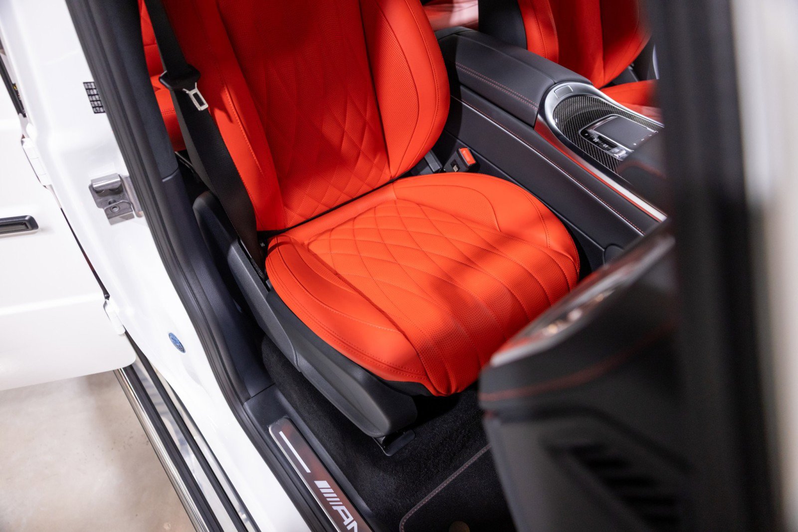 Used 2026 Mercedes-Benz G 63 AMG 4MATIC image 34