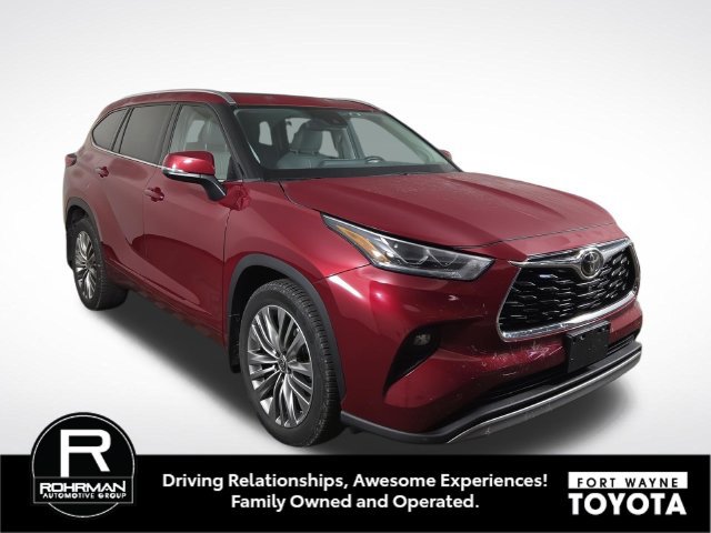 Used 2021 Toyota Highlander Platinum AWD/4WD image 4