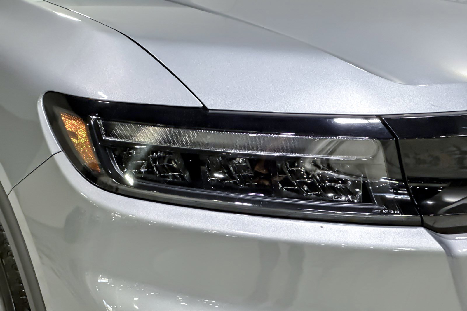 Used 2024 Honda Prologue EX image 11