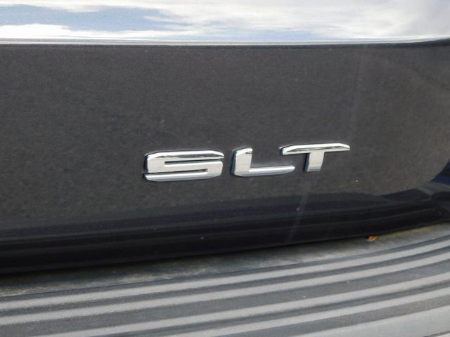 Used 2023 GMC Yukon SLT w/ SLT Luxury Package image 53