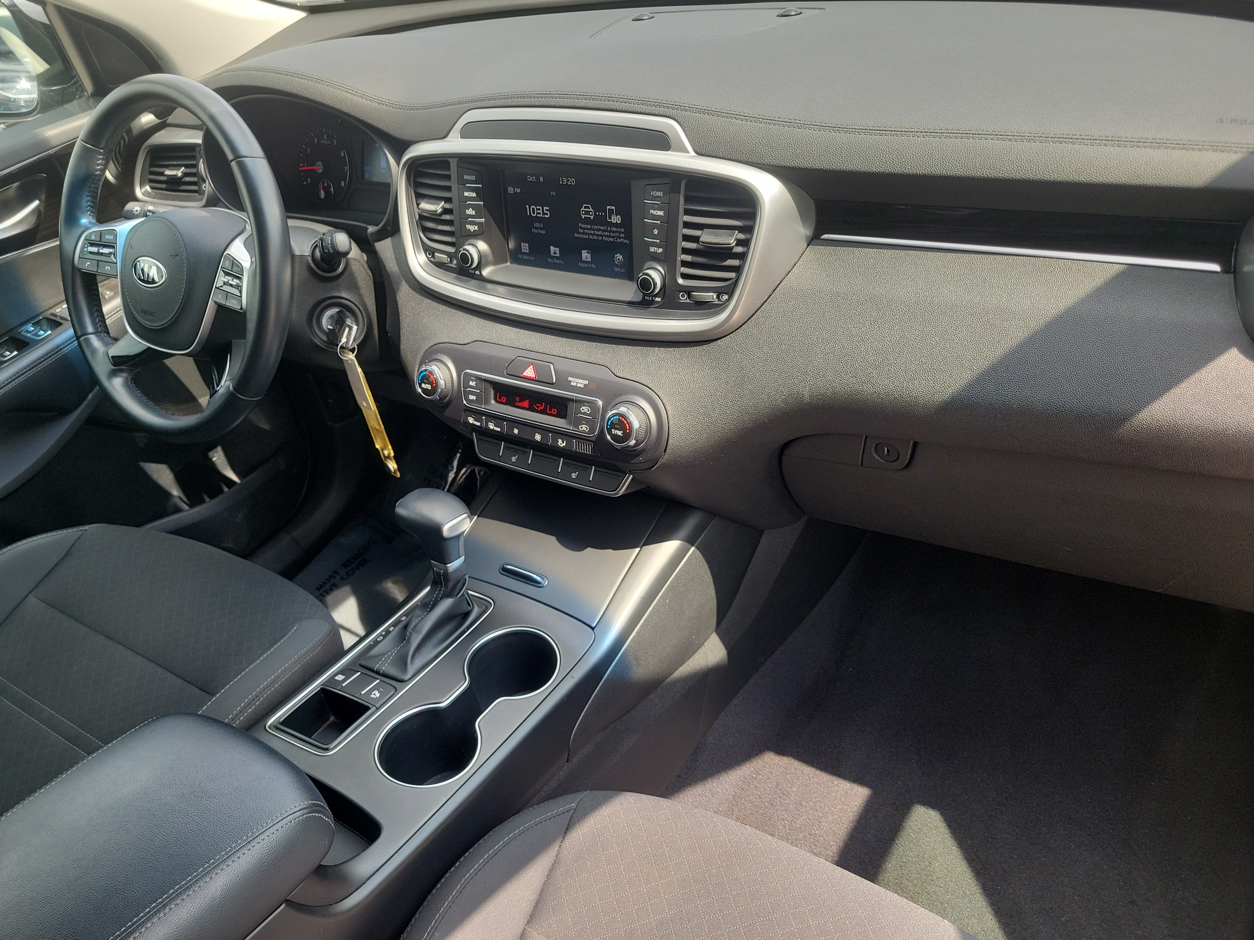 Used 2020 Kia Sorento LX w/ LX I4 Convenience Package FWD image 17