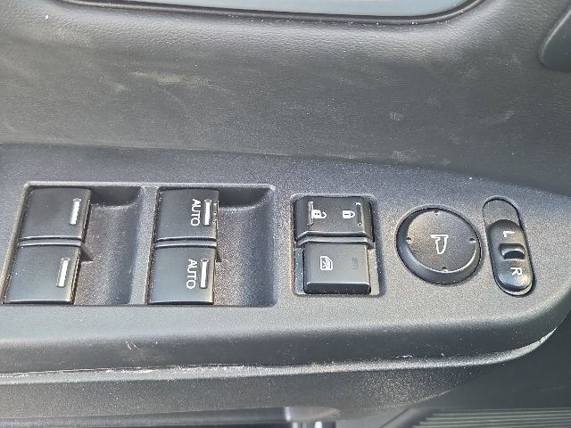Used 2013 Honda Pilot Touring image 25