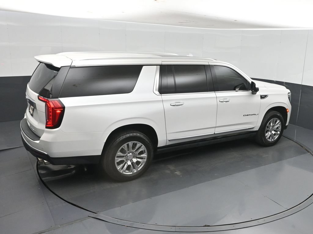Used 2022 GMC Yukon XL Denali AWD/4WD image 40