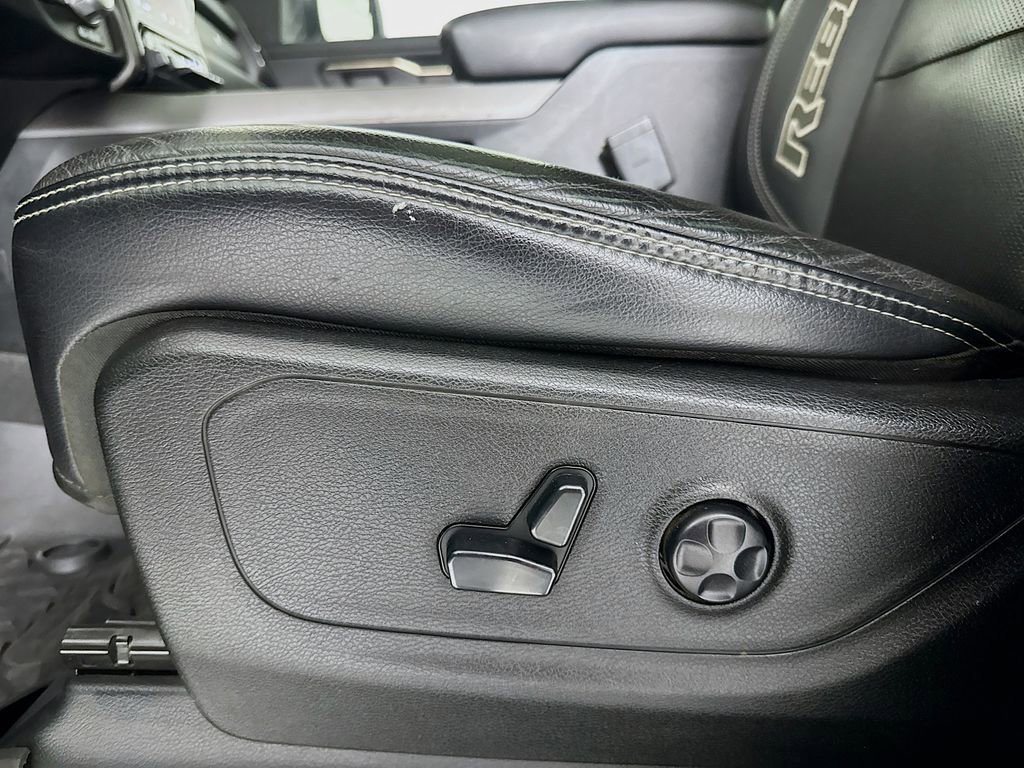 Used 2020 RAM 1500 Rebel image 18