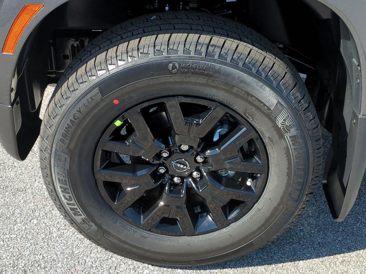 New 2026 Nissan Frontier SV w/ SV Convenience Package AWD/4WD image 10