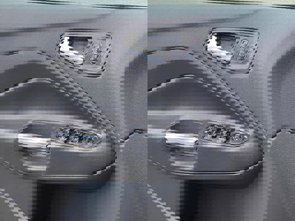 Used 2019 Ford Escape SEL image 20