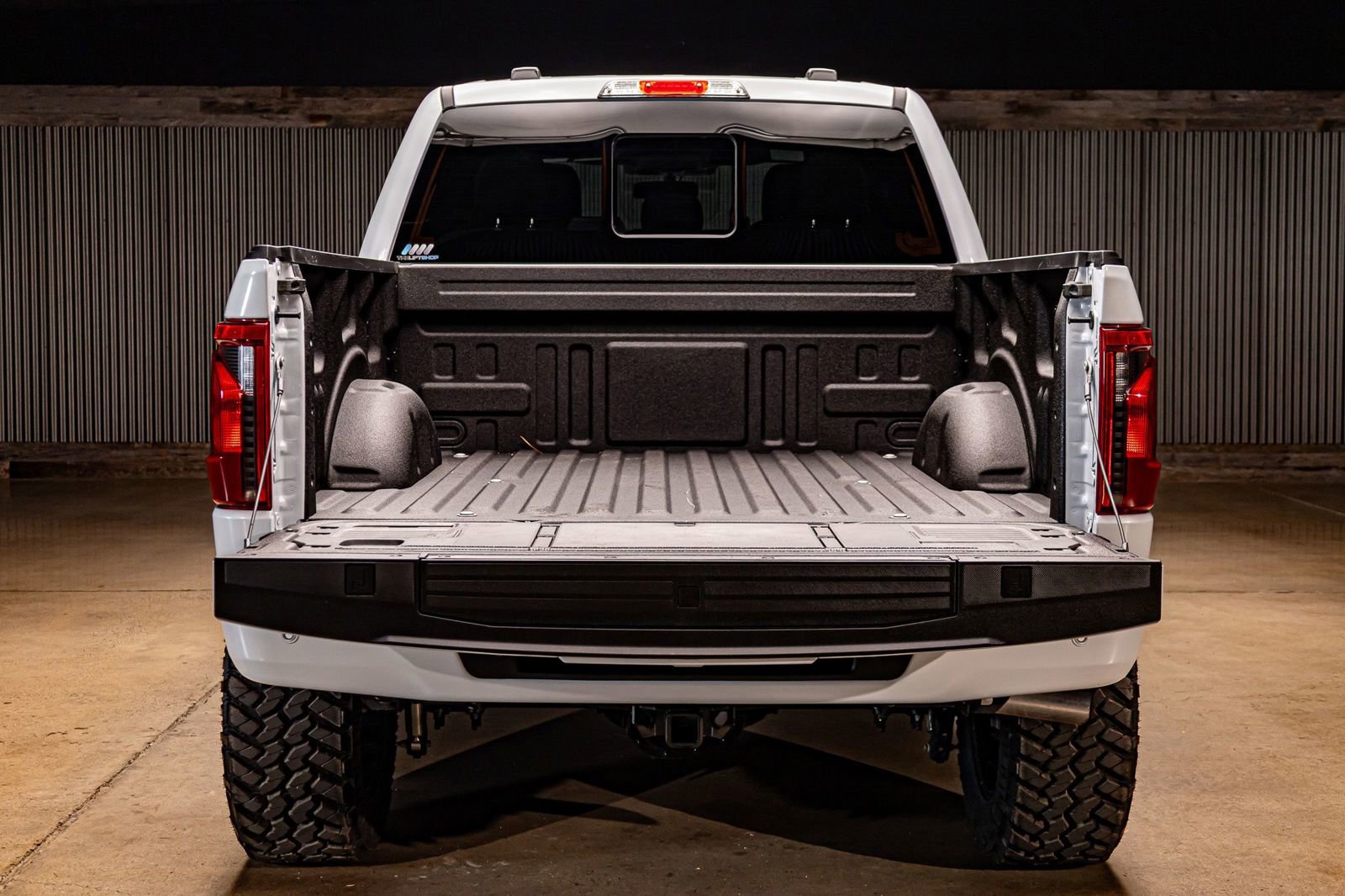 Used 2025 Ford F150 XLT w/ Equipment Group 302A MID image 9