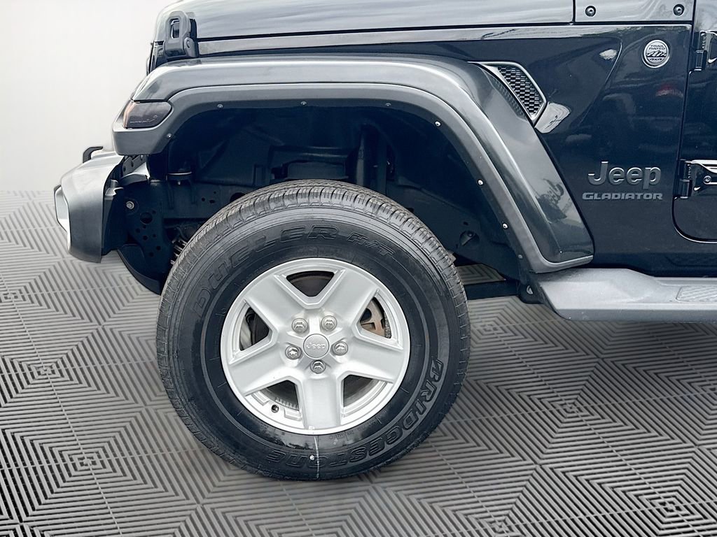 Used 2022 Jeep Gladiator Sport AWD/4WD image 36