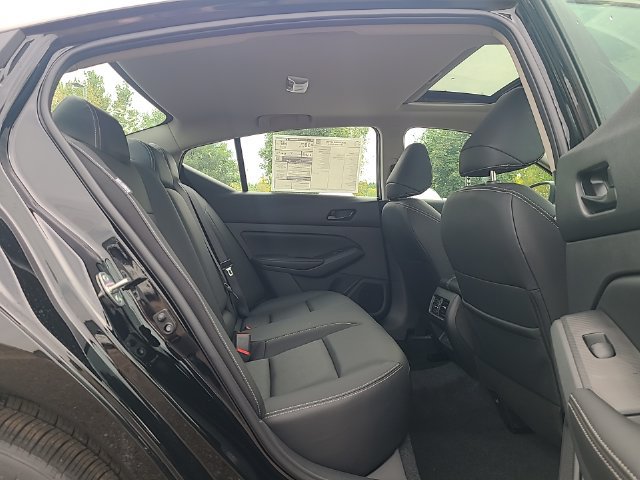 New 2026 Nissan Altima 2.5 SV w/ SV Premium Package FWD image 28