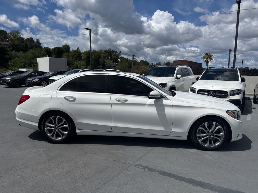 Used 2018 Mercedes-Benz C 300 Sedan image 4
