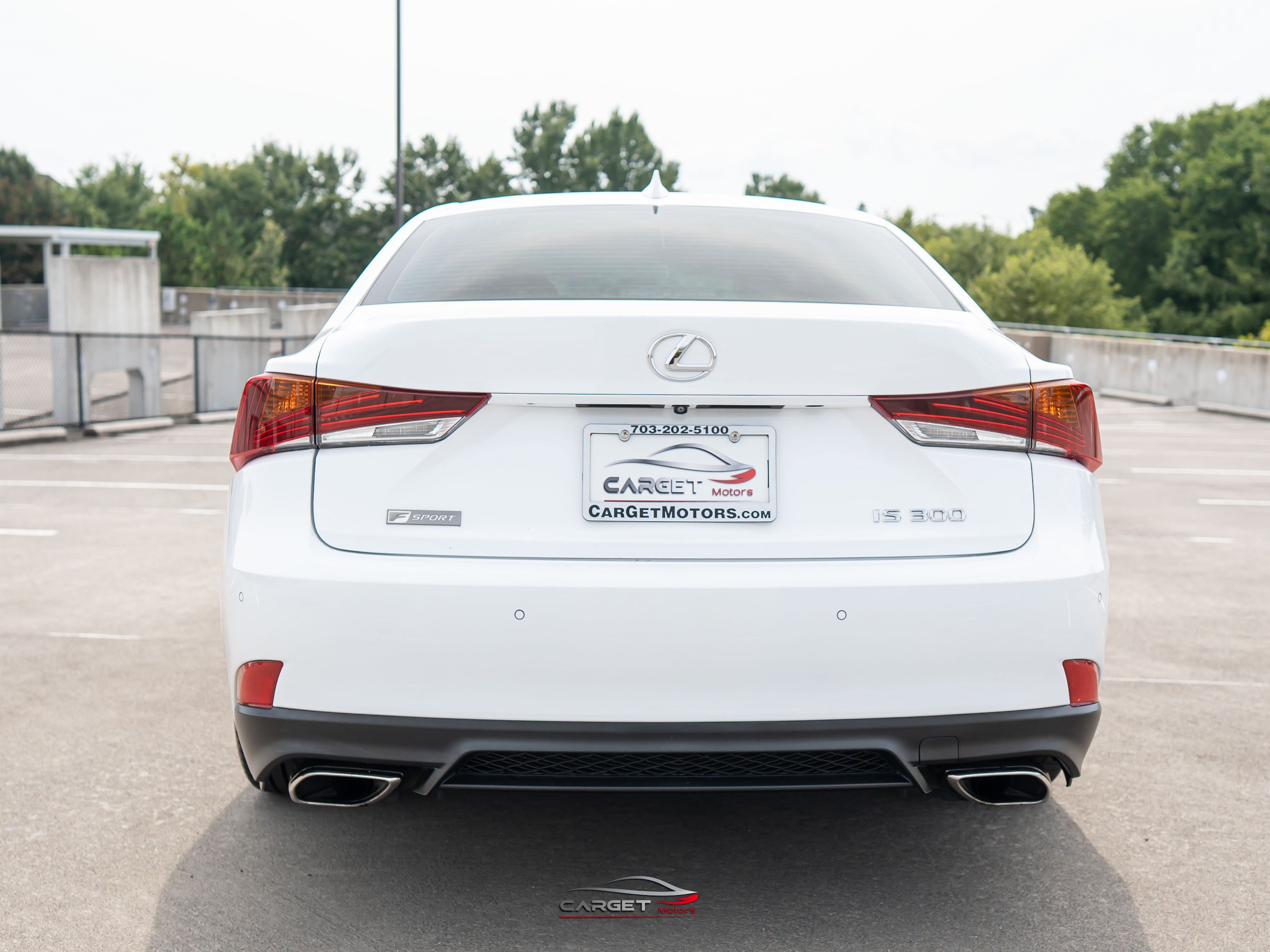Used 2019 Lexus IS 300 F Sport w/ F Sport Package RWD image 6