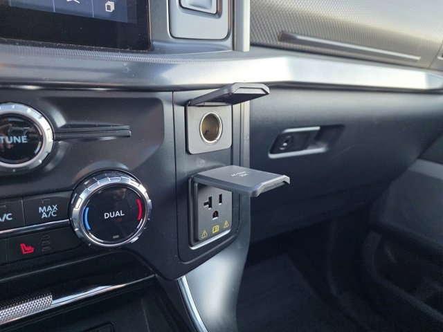 Used 2024 Ford F150 Raptor image 28