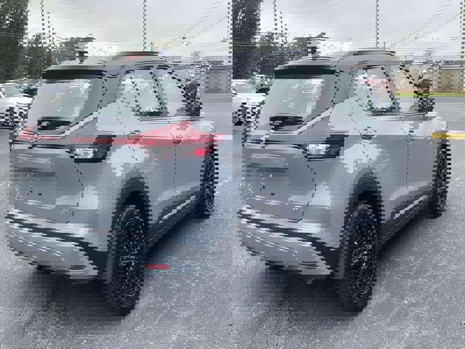 Used 2023 Nissan Kicks SR w/ SR Premium Package image 3