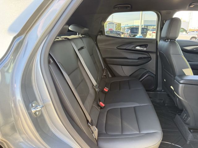 Certified 2025 Chevrolet TrailBlazer ACTIV w/ Convenience Package image 35