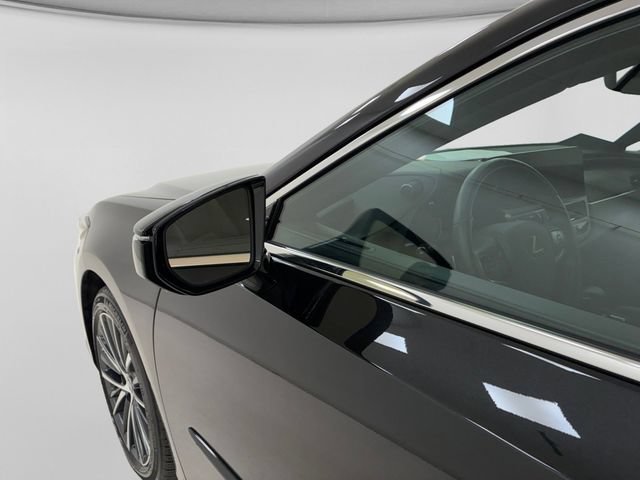 Used 2023 Lexus ES 350 w/ Protection Package (P2) FWD image 10