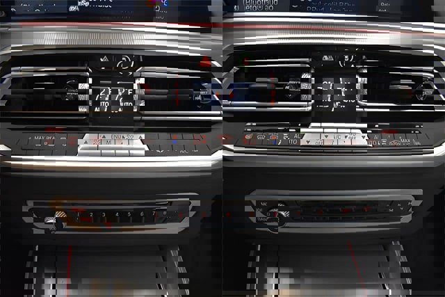 Used 2023 BMW X5 xDrive40i w/ Premium Package image 21