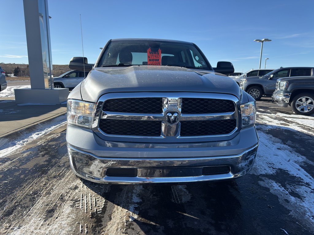 Used 2023 RAM 1500 Classic SLT AWD/4WD image 2