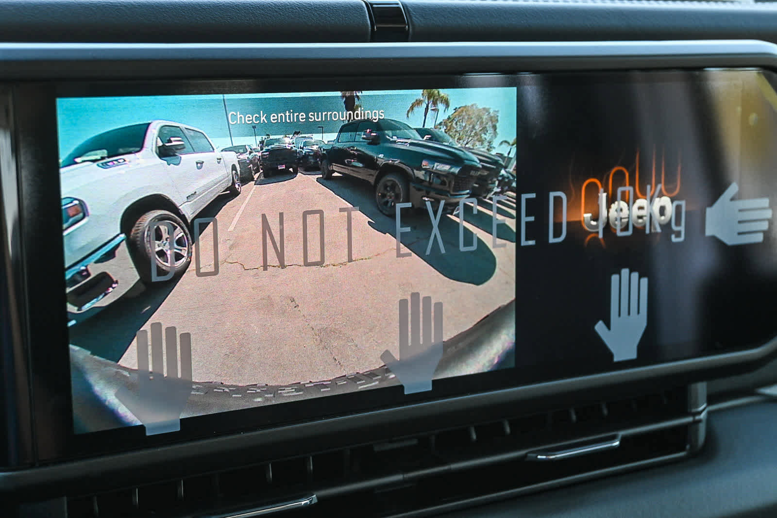 New 2026 Jeep Wrangler Unlimited Rubicon AWD/4WD image 28