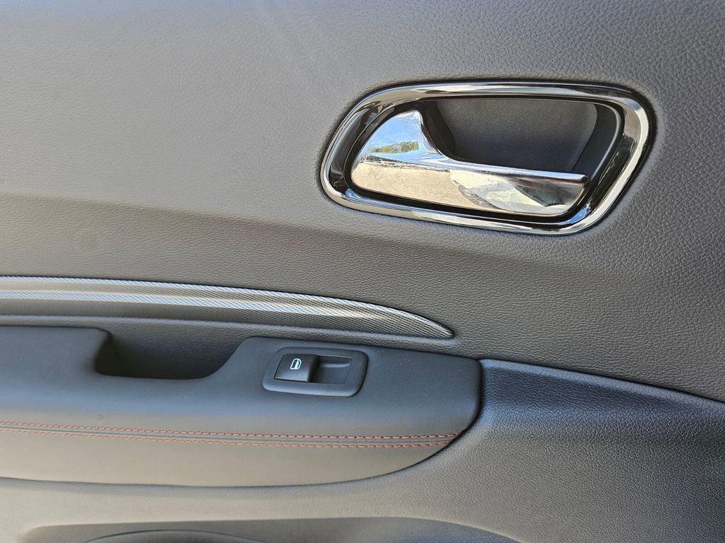 New 2026 Dodge Durango GT image 9