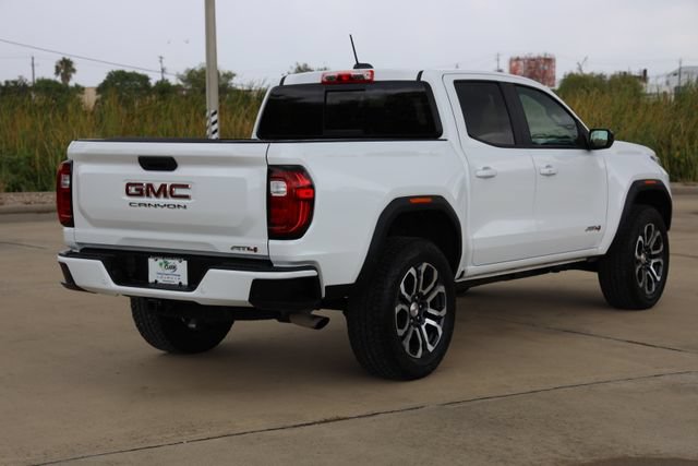 Used 2024 GMC Canyon AT4 w/ Canyon Safety Plus Package AWD/4WD image 8