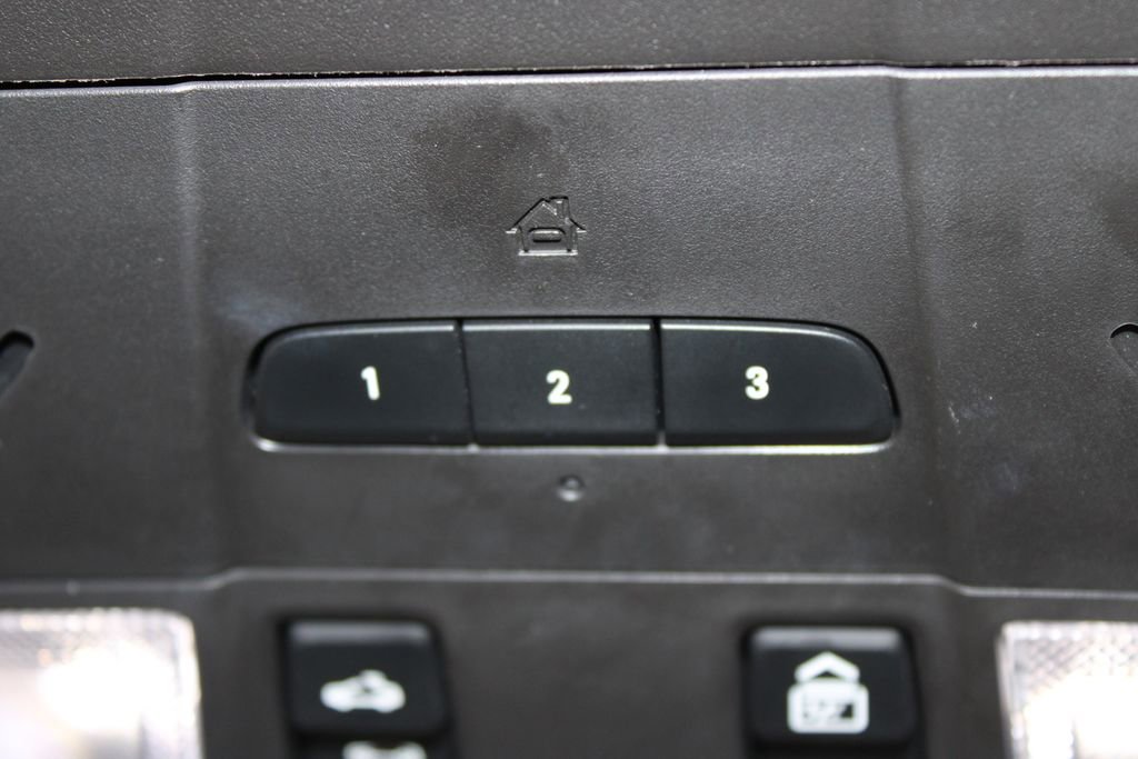 Used 2018 Cadillac XT5 Premium Luxury w/ Driver Assist Package image 53