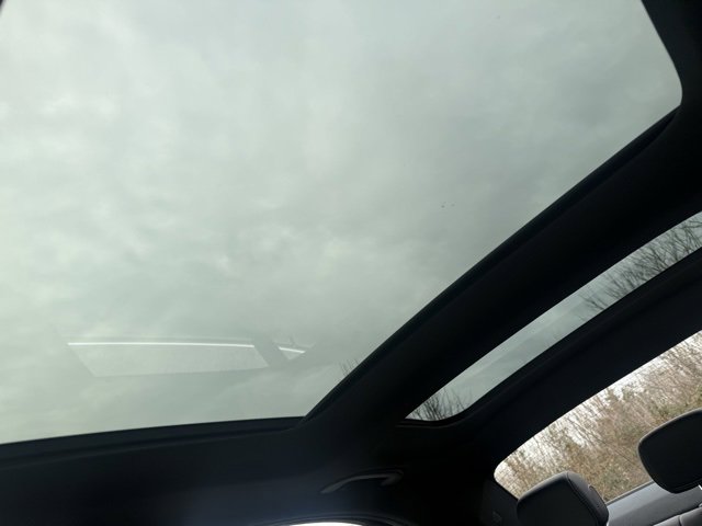 Used 2021 Mercedes-Benz C 300 4MATIC Sedan image 30