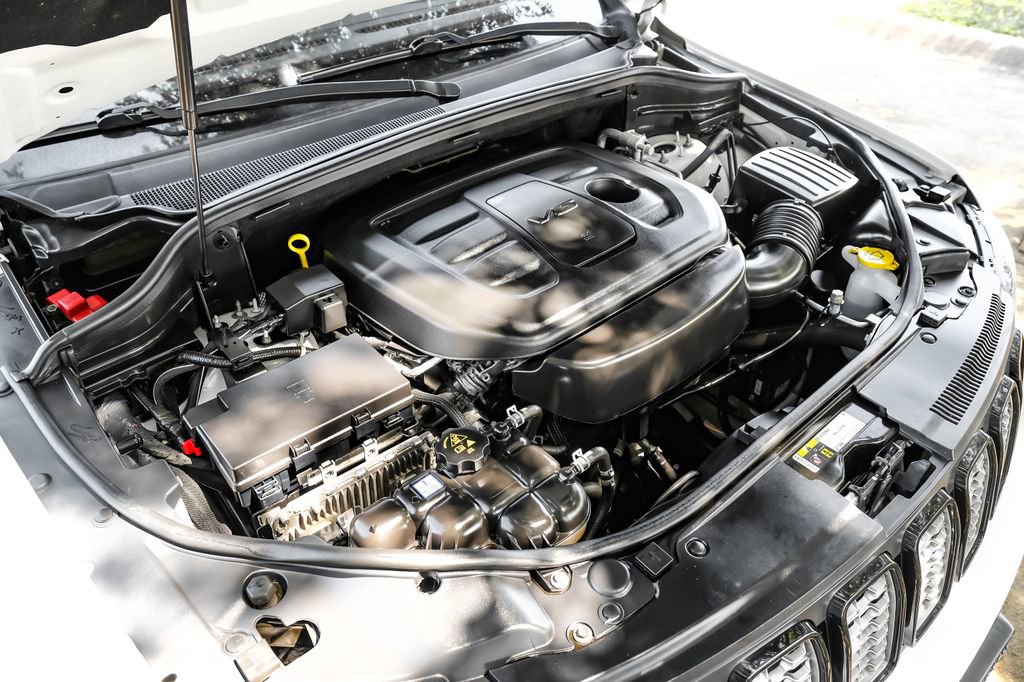 Used 2019 Jeep Grand Cherokee Altitude image 61