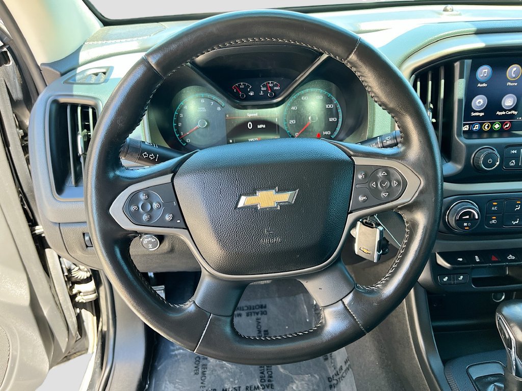 Used 2022 Chevrolet Colorado Z71 AWD/4WD image 11