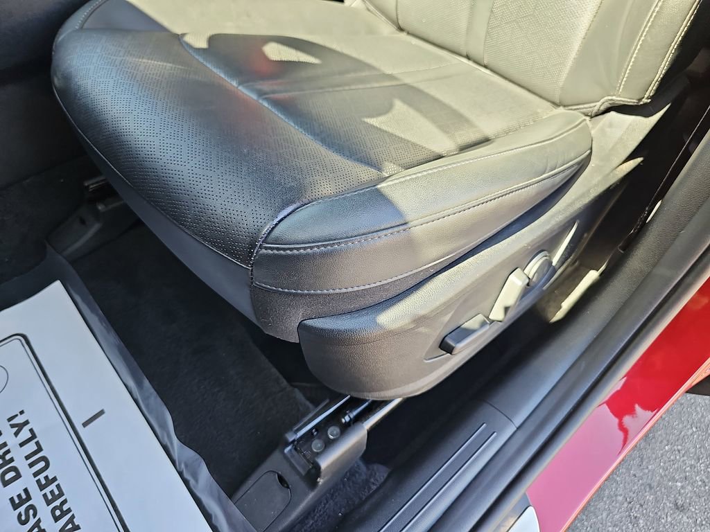 Used 2023 Kia Sorento SX image 34